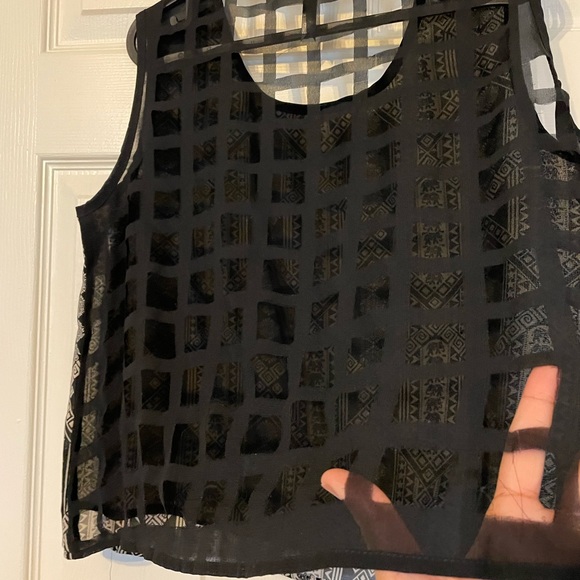 Open back top - Picture 4 of 4